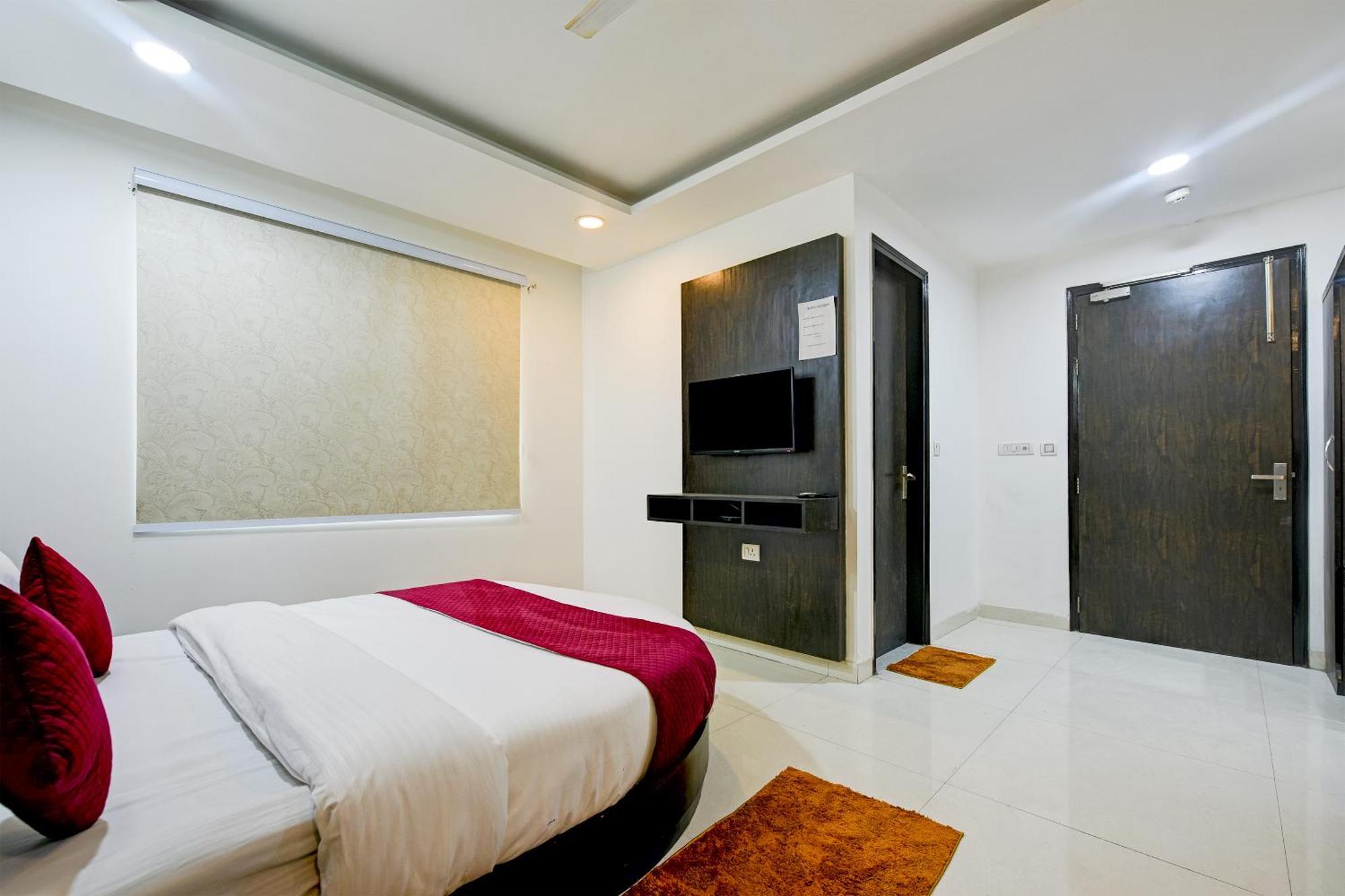 Hotel Ocaen Near Delhi Airport New Delhi